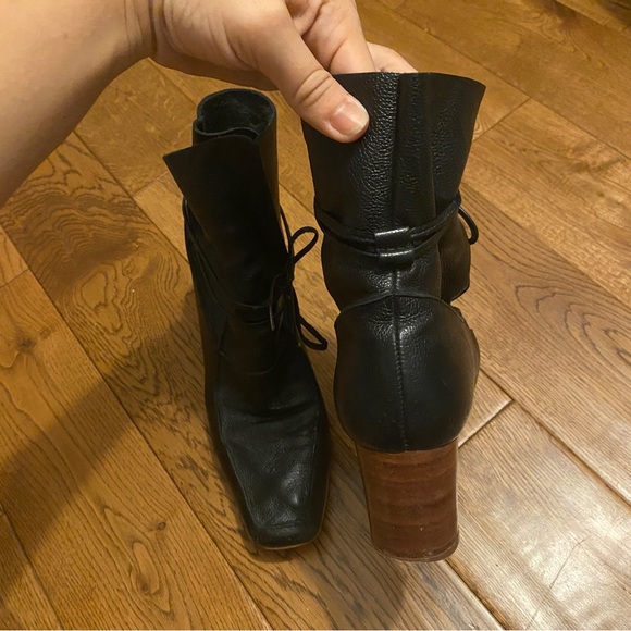 Leather Ankle Boots w/ Heel size 9 Black - Picture 5 of 8